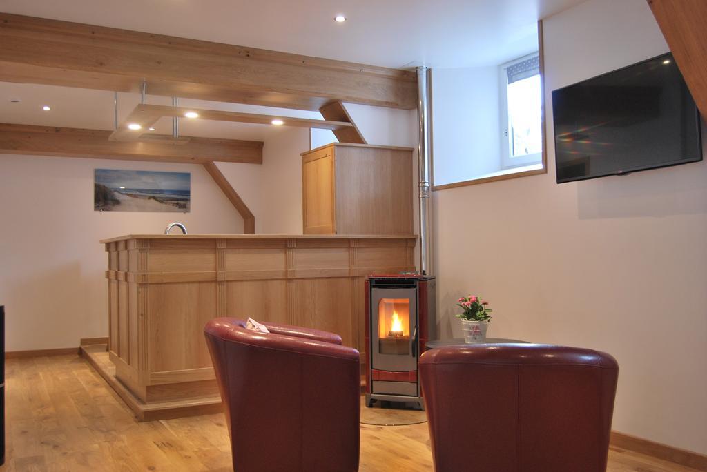 Le Clos Des Tilleuls La Vendelée Habitación foto