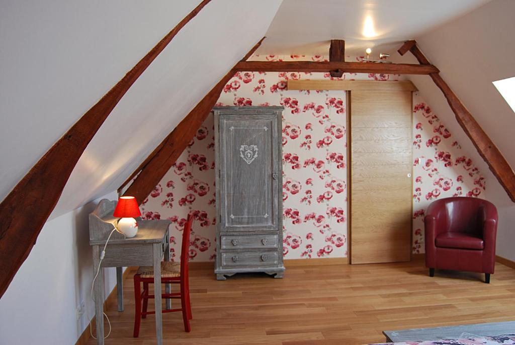 Le Clos Des Tilleuls La Vendelée Habitación foto